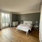 Belle Maison Dans Un Village De Charme *