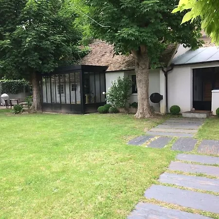 ヴィラ Villa Suzanne *
