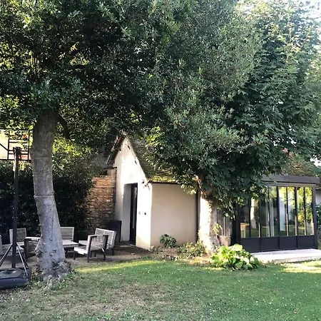 Belle Maison Dans Un Village De Charme * Moisson